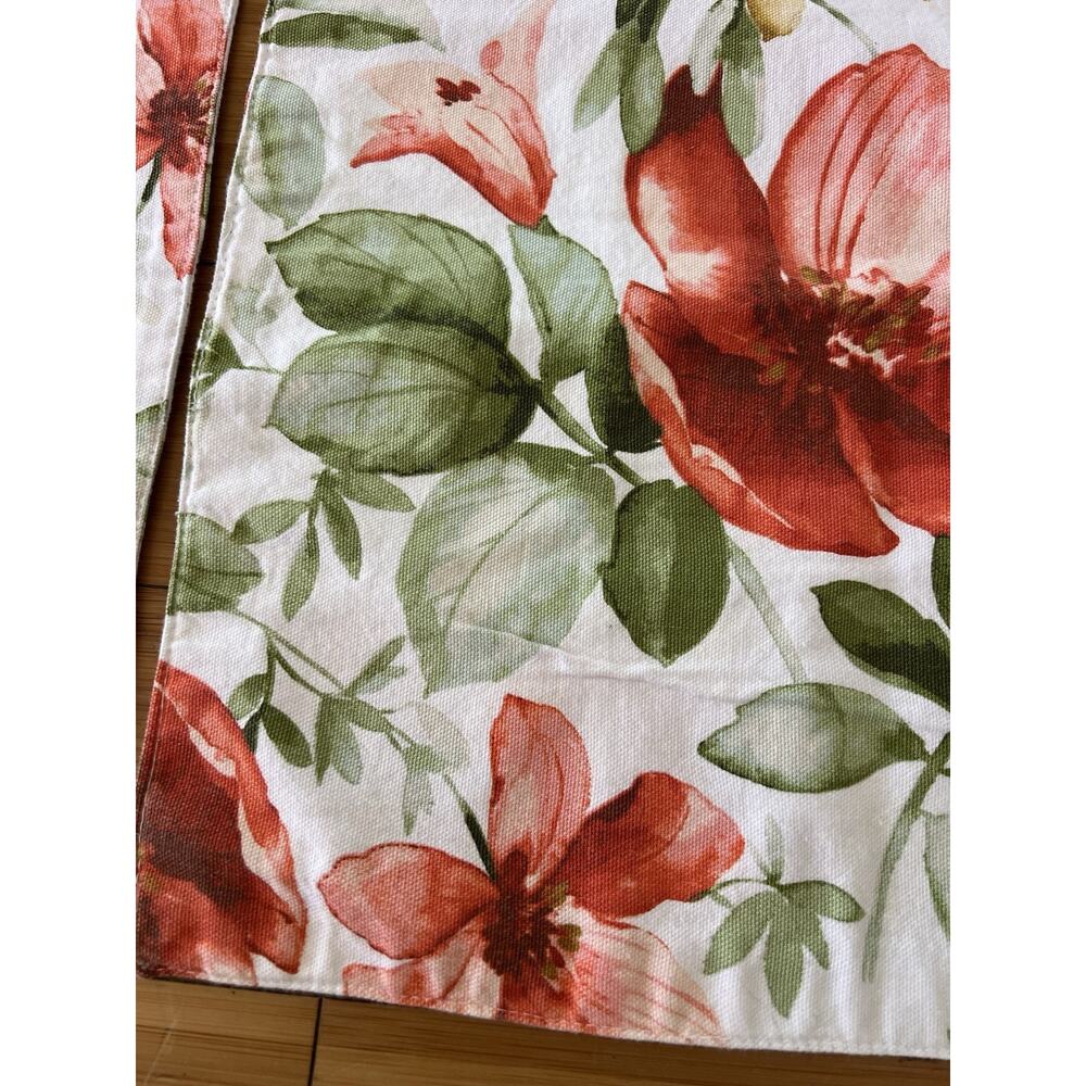 Cynthia Rowley 100% Cotton Floral Flowers Botanical Placemats Set of 4 Red